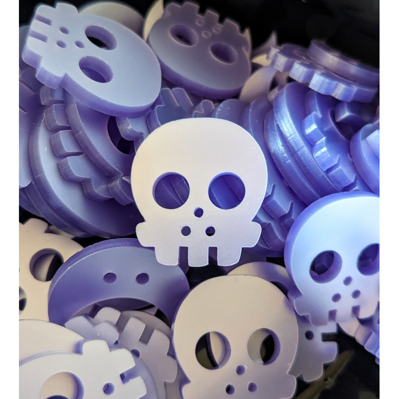 Deadly Skull Buttons 23 mm Lilac Chroma