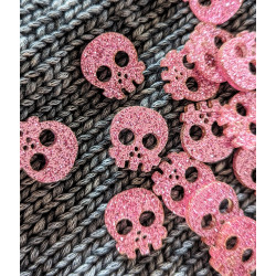 Deadly Skull Buttons 20 mm...