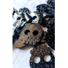 Deadly Skull Buttons 30 mm Black glitter