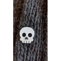 Deadly Skull Buttons 30 mm Clear