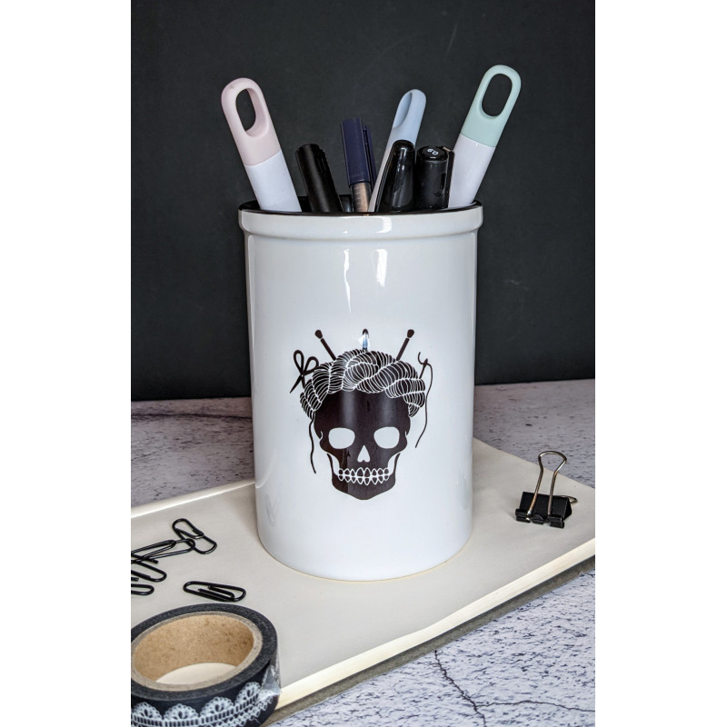 Skull sale pen holder